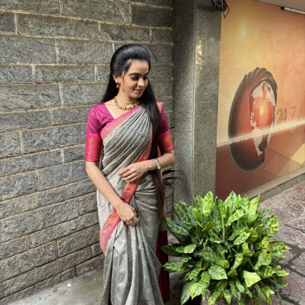 Poondhamil silk sarees - Grey